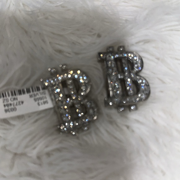 Balenciga “B” EARRINGS new with tags - Picture 3 of 3